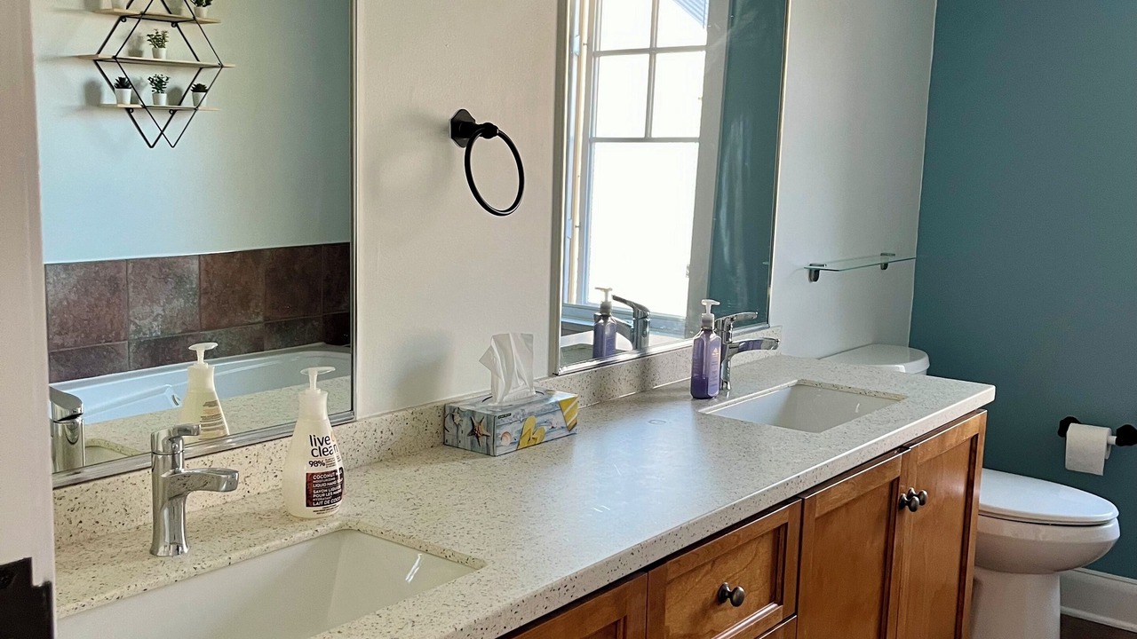 Photo of Bathroom in Calabogie