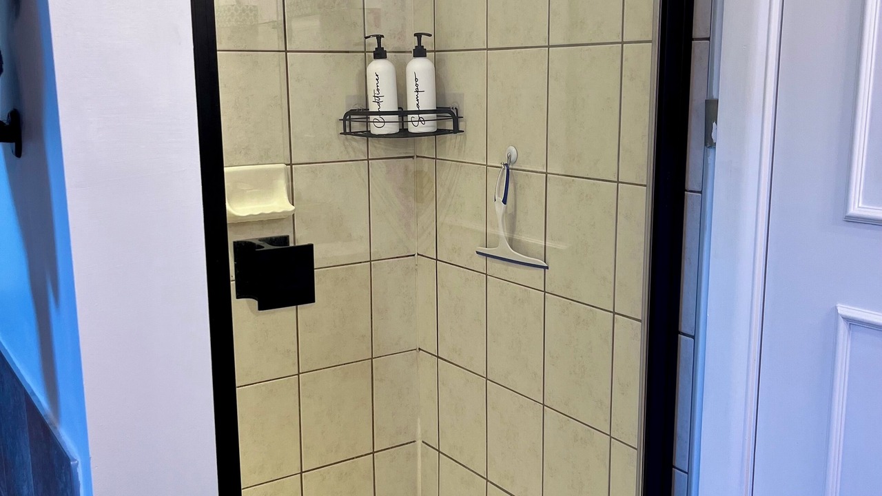 Photo of Bathroom in Calabogie
