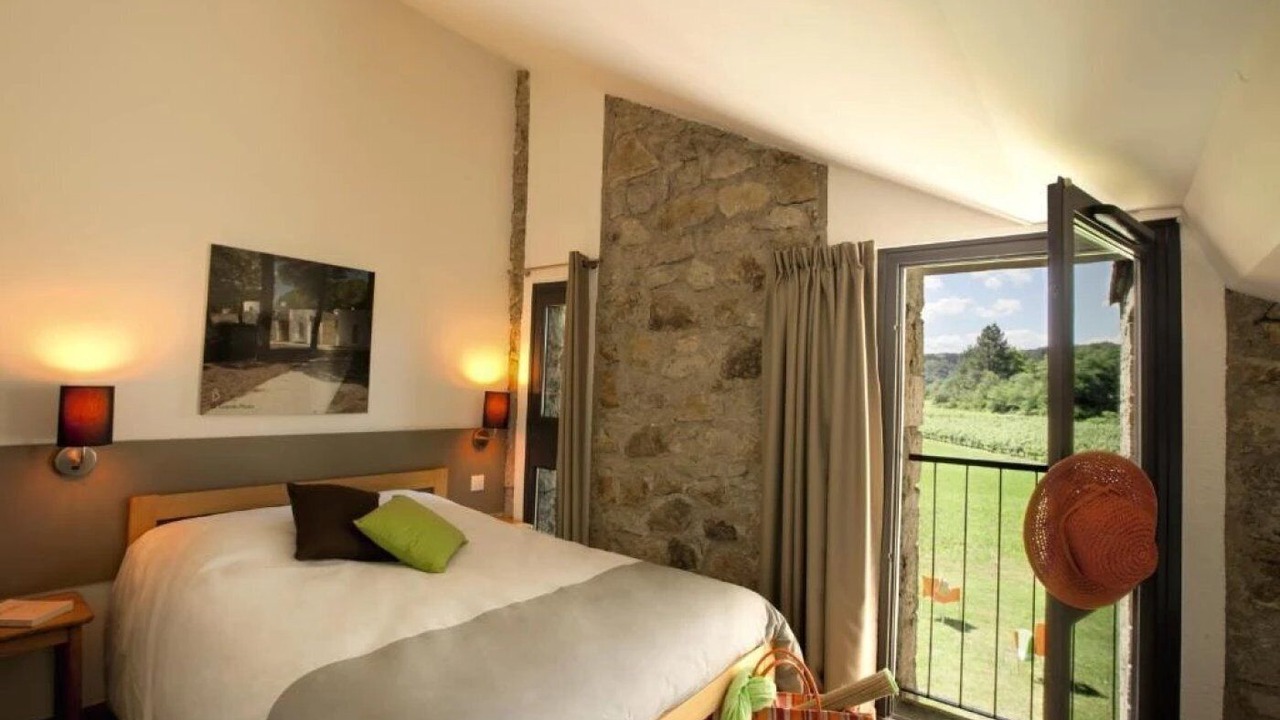 Photo of Bedroom in Chambonas
