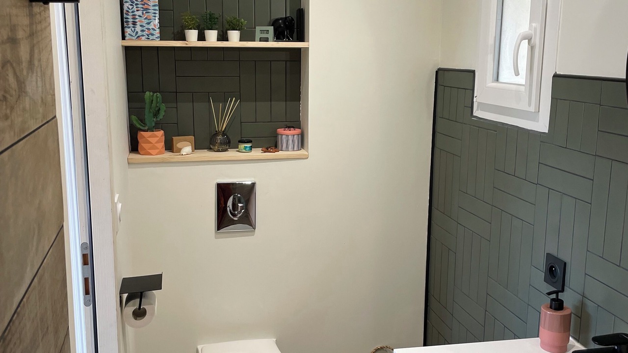 Photo of Bathroom in Bouc-Bel-Air