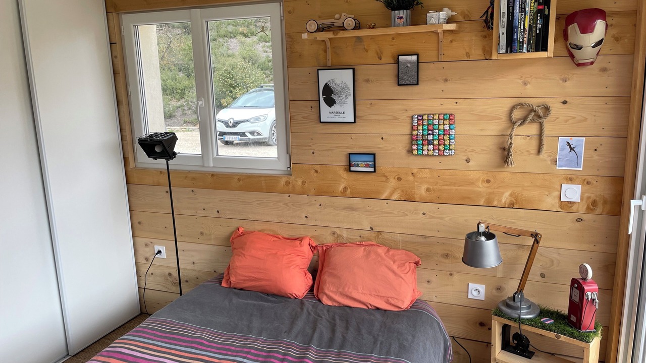 Photo of Bedroom in Bouc-Bel-Air
