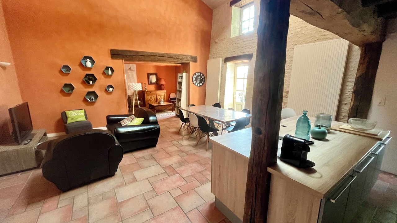 Photo of Others in Nalliers