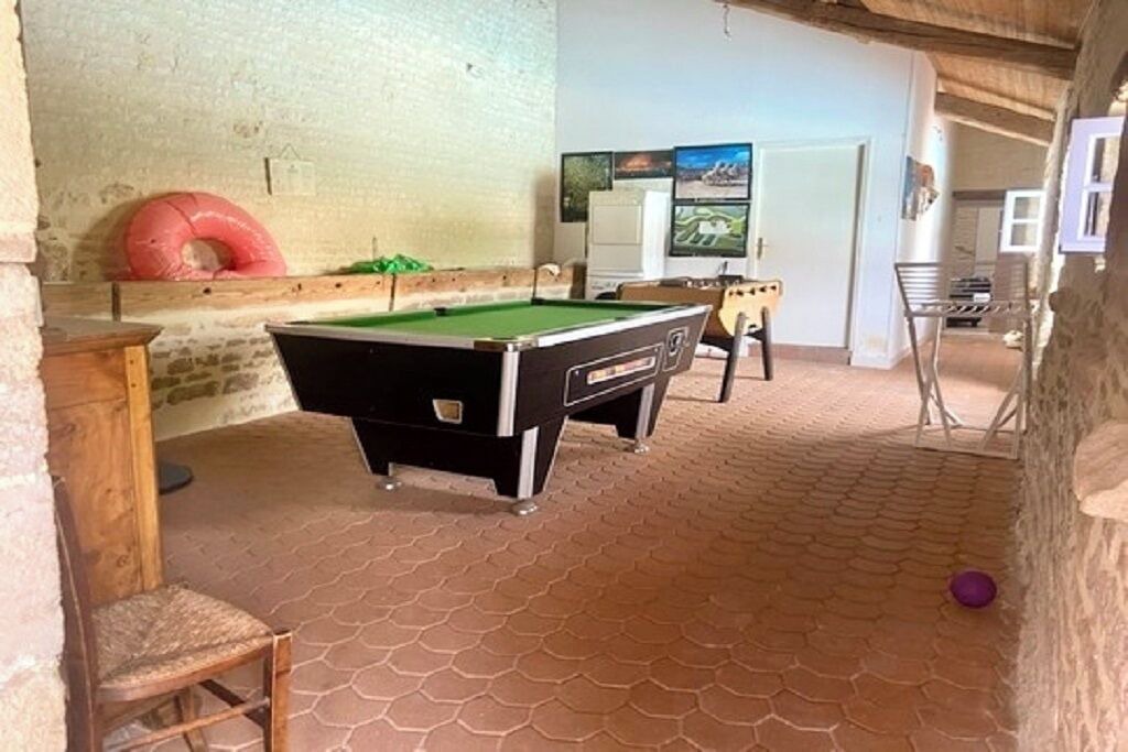 Photo of Bedroom in Nalliers