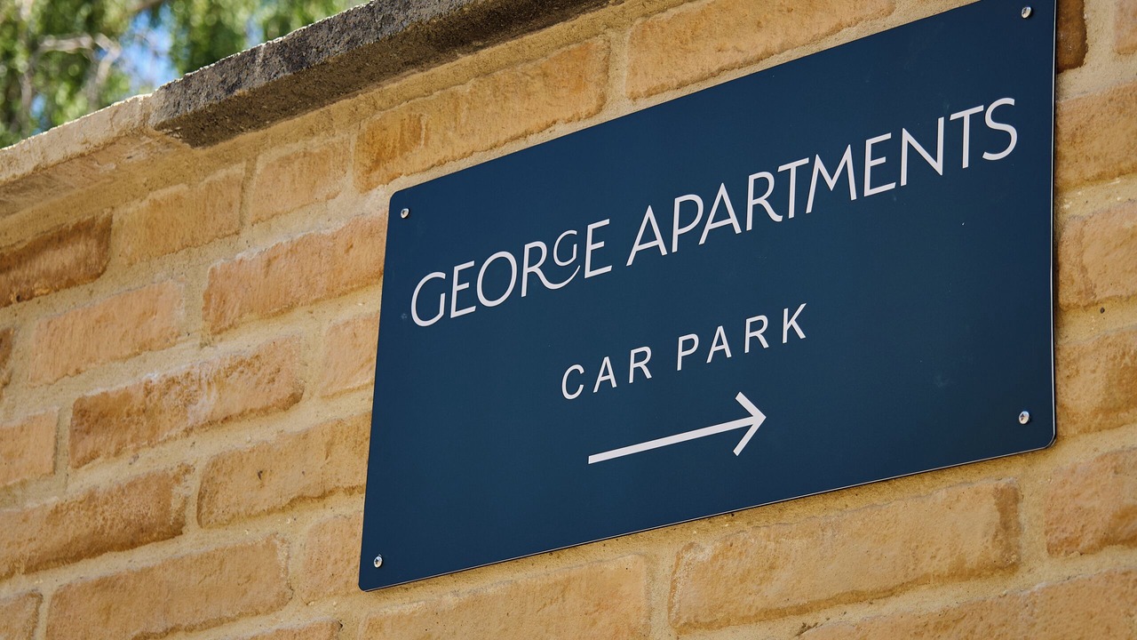 Photo of Outdoor in Broadway