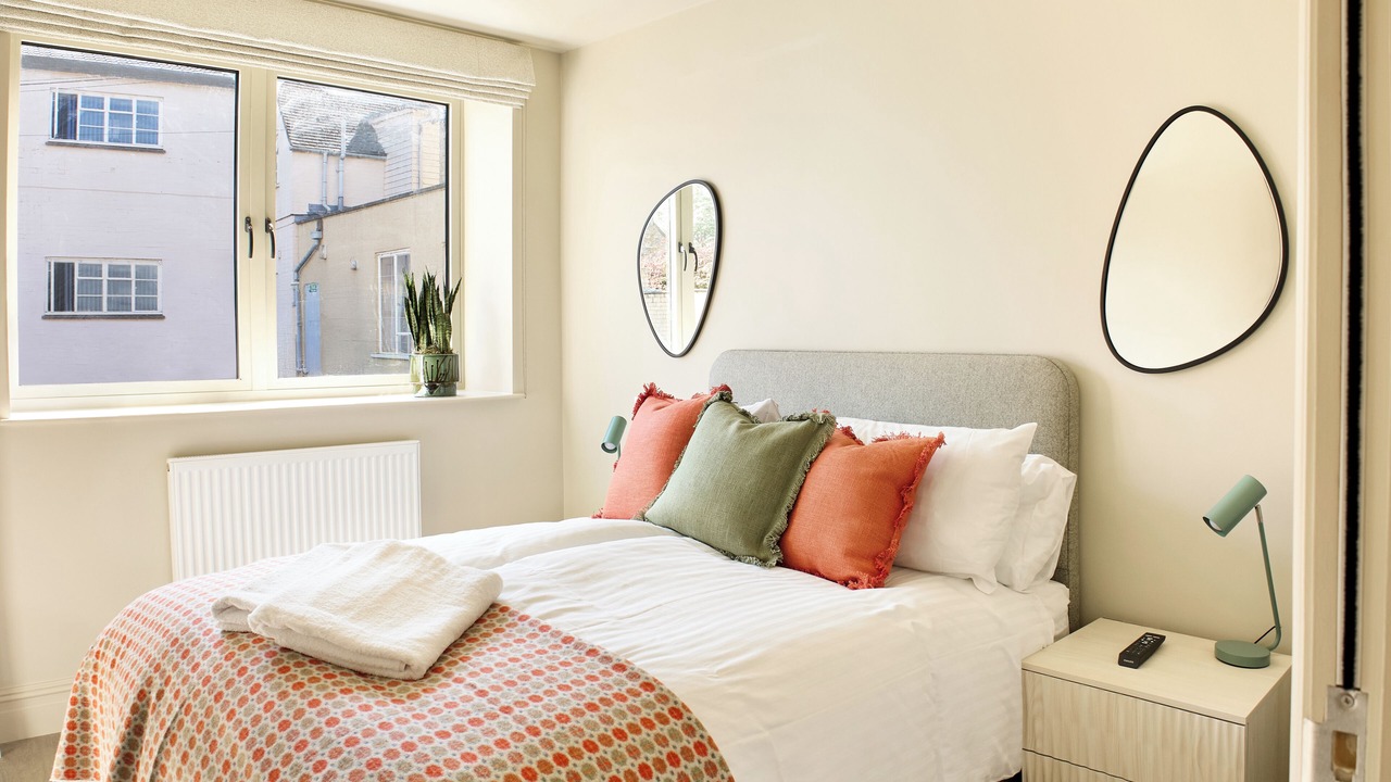 Photo of Bedroom in Broadway