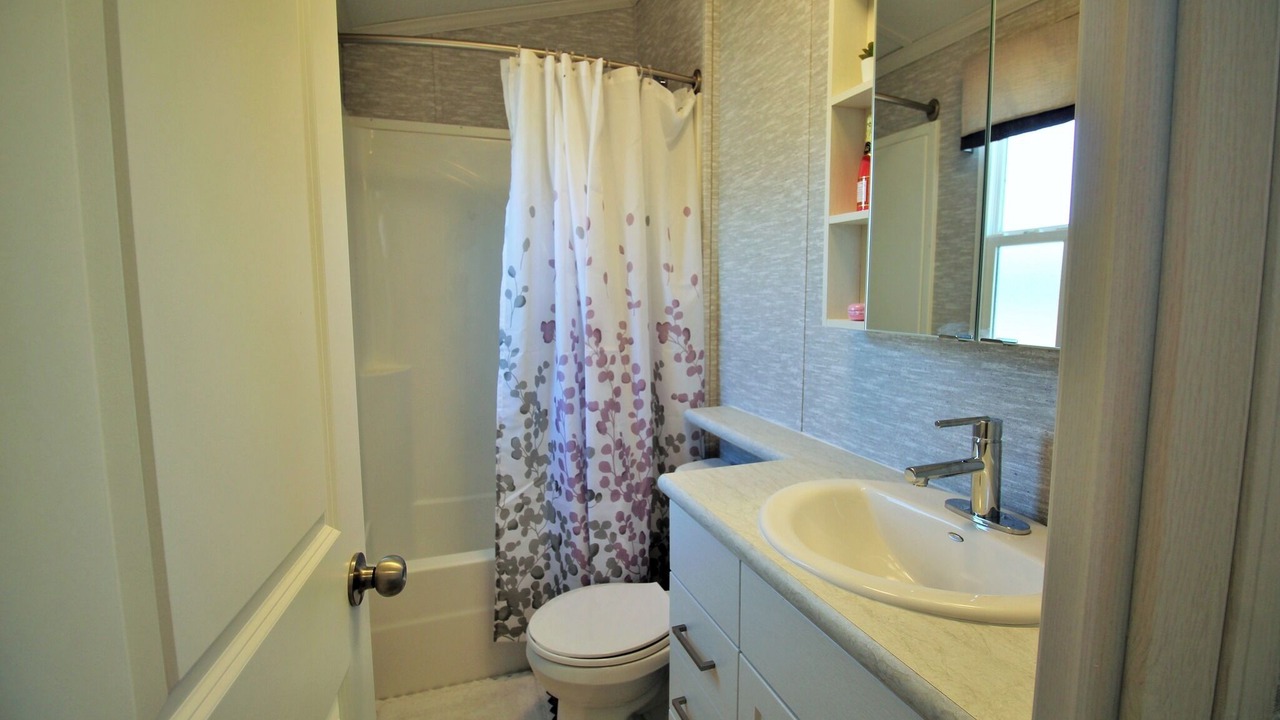 Photo of Bathroom in Sherkston