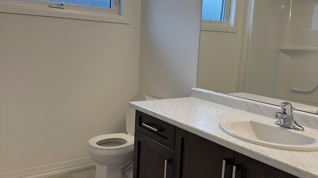 Photo of Bathroom in Niagara Falls