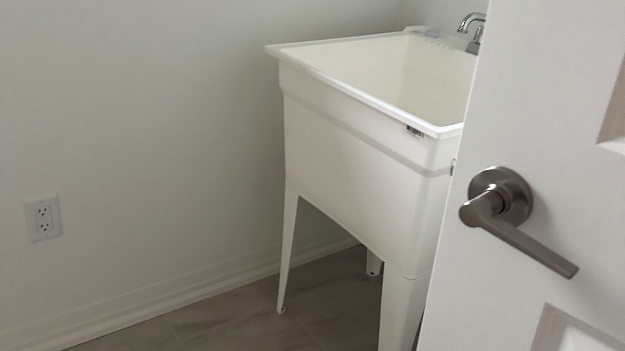 Photo of Bathroom in Niagara Falls