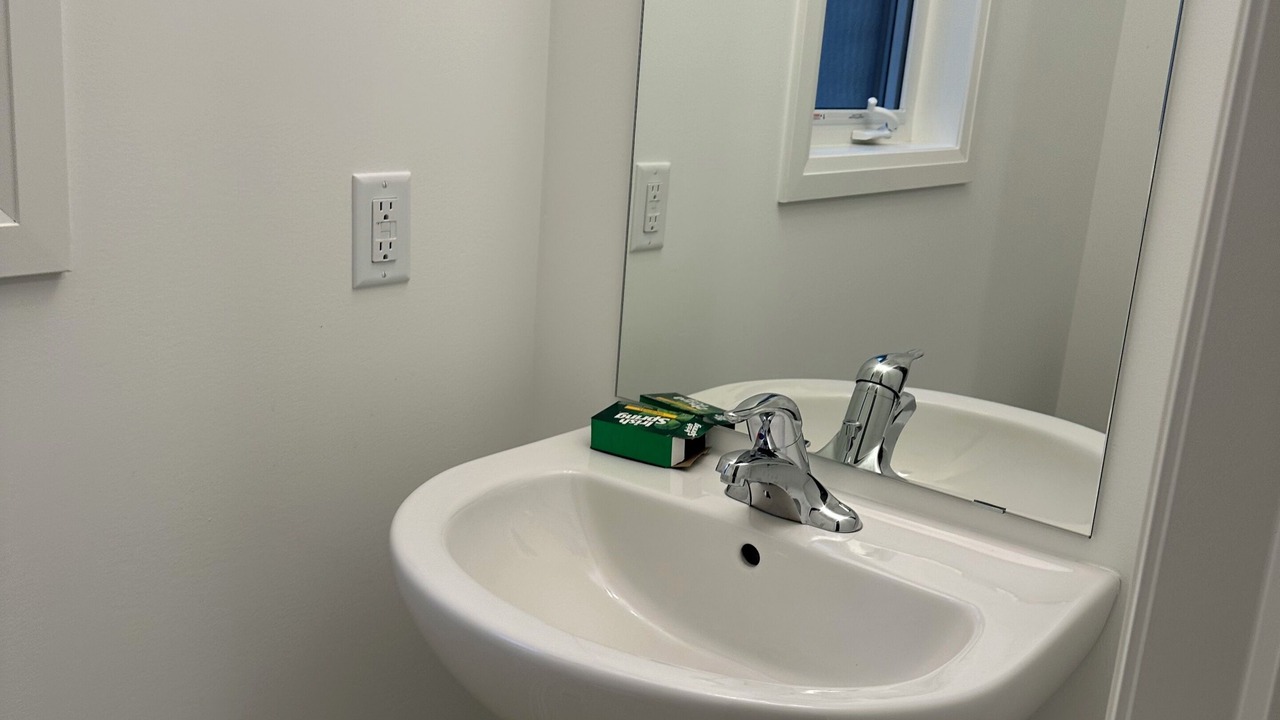 Photo of Bathroom in Niagara Falls