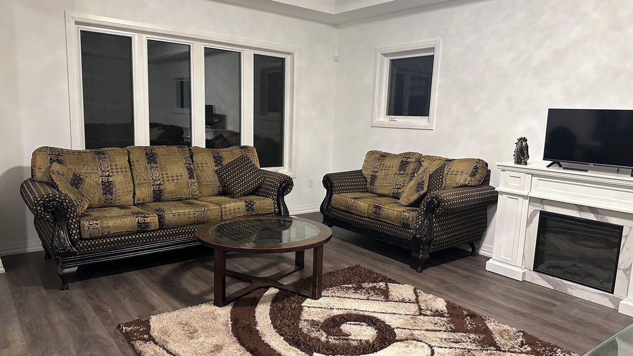 Photo of Livingroom in Niagara Falls