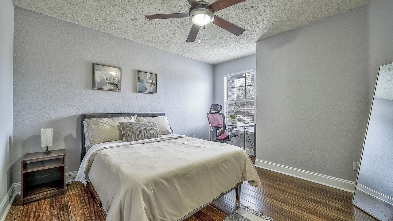 Photo of Bedroom in Irving