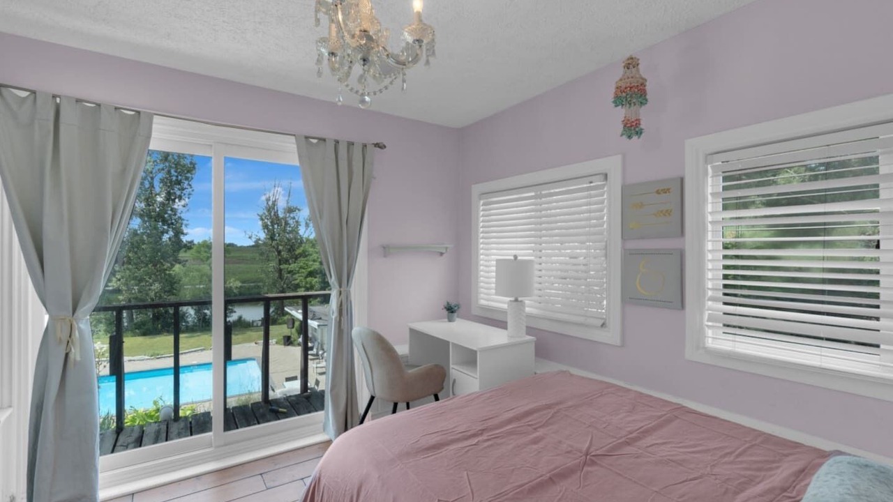Photo of Bedroom in Caledon