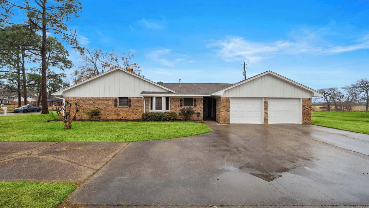 Photo of Outdoor in Baytown