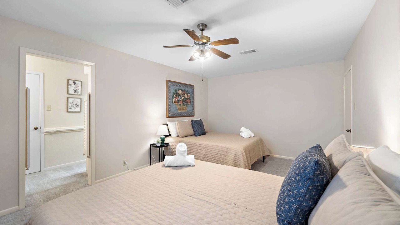 Photo of Bedroom in Baytown