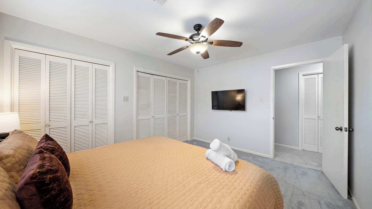 Photo of Bedroom in Baytown