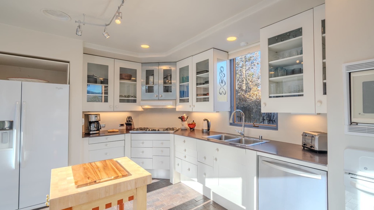Photo of Kitchen in Historic Eastside
