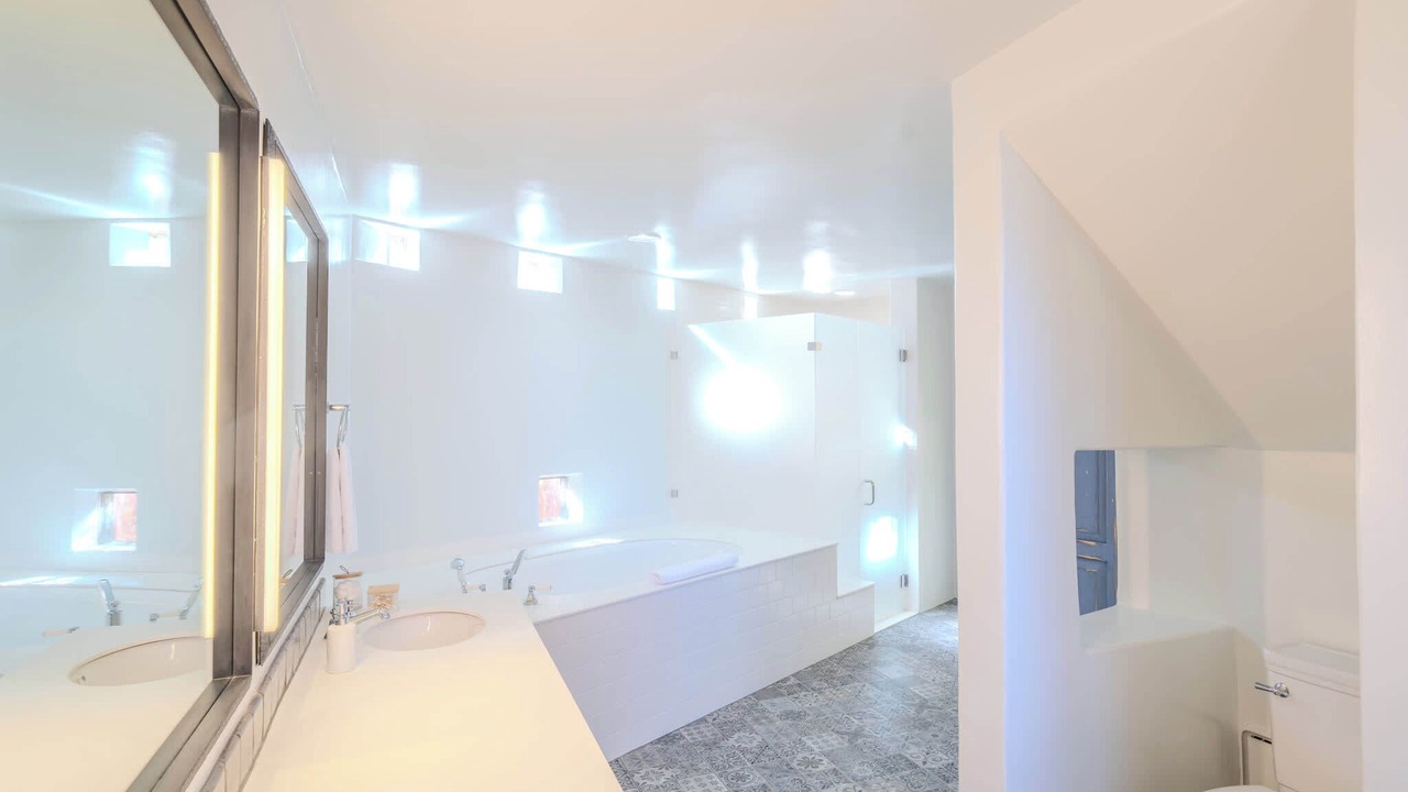 Photo of Bathroom in Historic Eastside