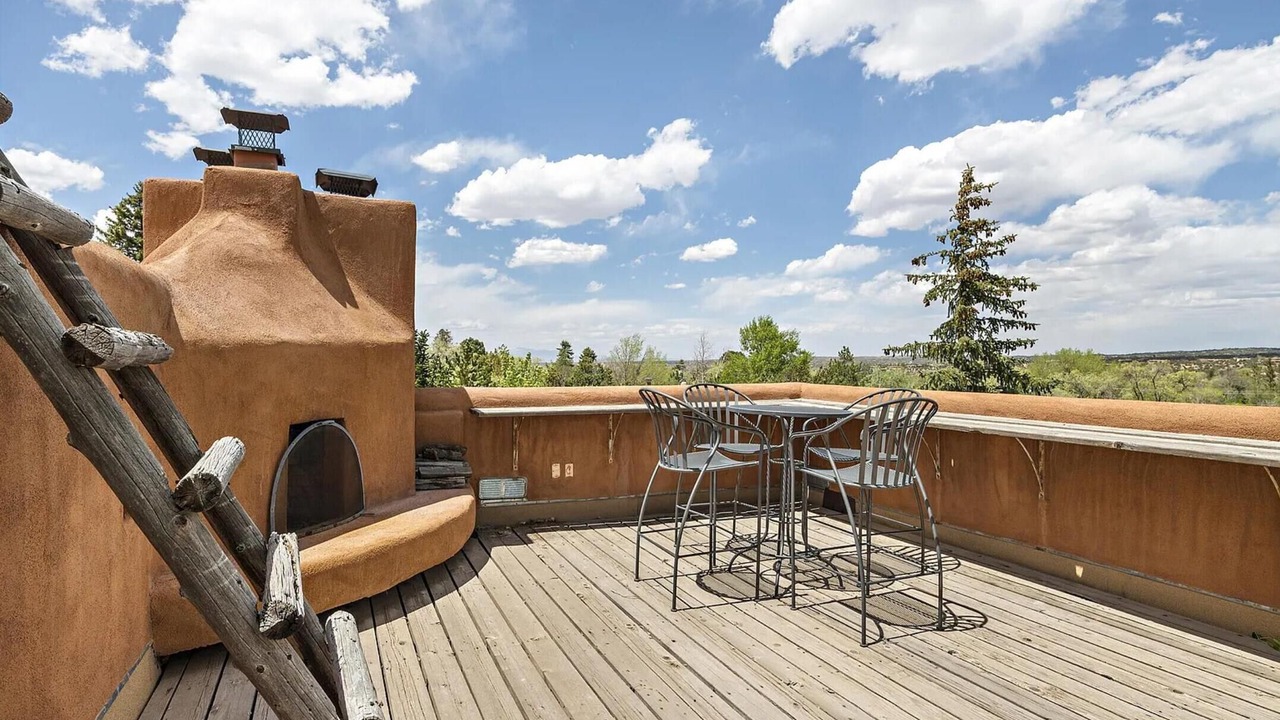 Photo of Outdoor in Historic Eastside
