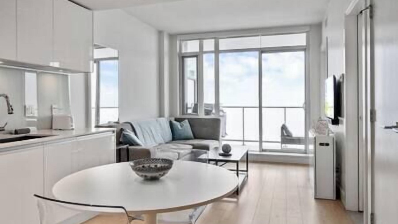 Photo of Livingroom in Beltline