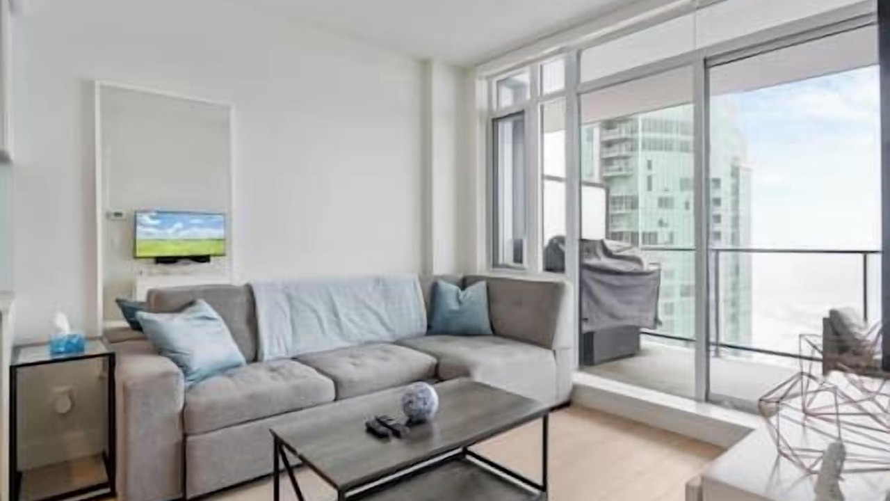 Photo of Livingroom in Beltline