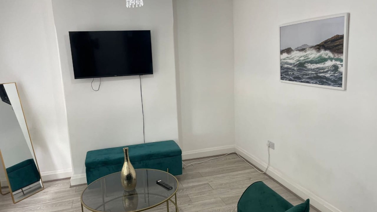 Photo of Livingroom in Cray Valley East