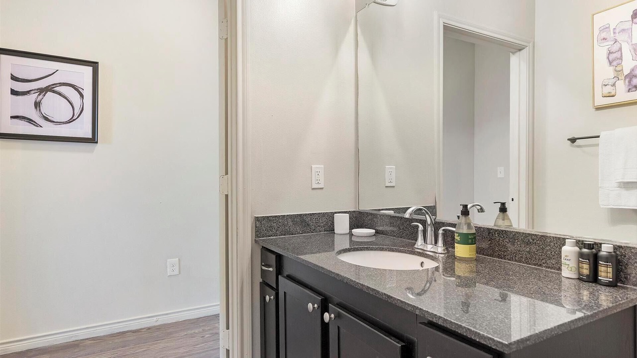 Photo of Bathroom in West Dallas