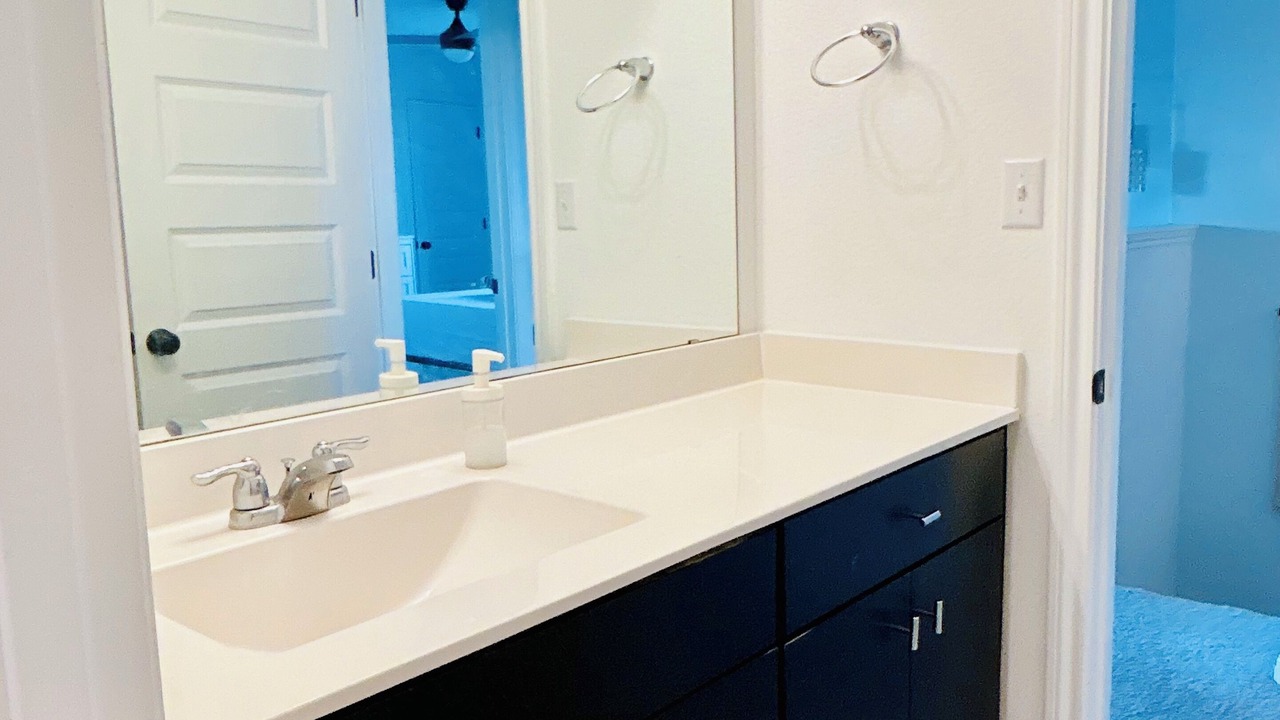 Photo of Bathroom in Manor