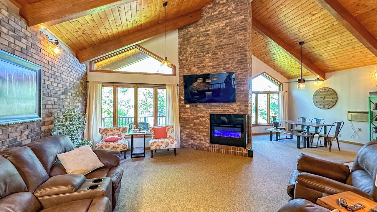 Photo of Livingroom in Grand Marais