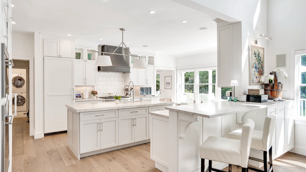 Photo of Kitchen in Northwest Harbor