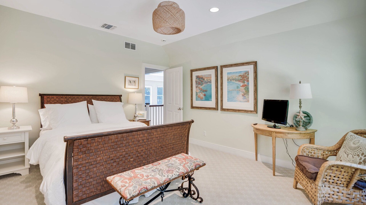 Photo of Bedroom in Northwest Harbor