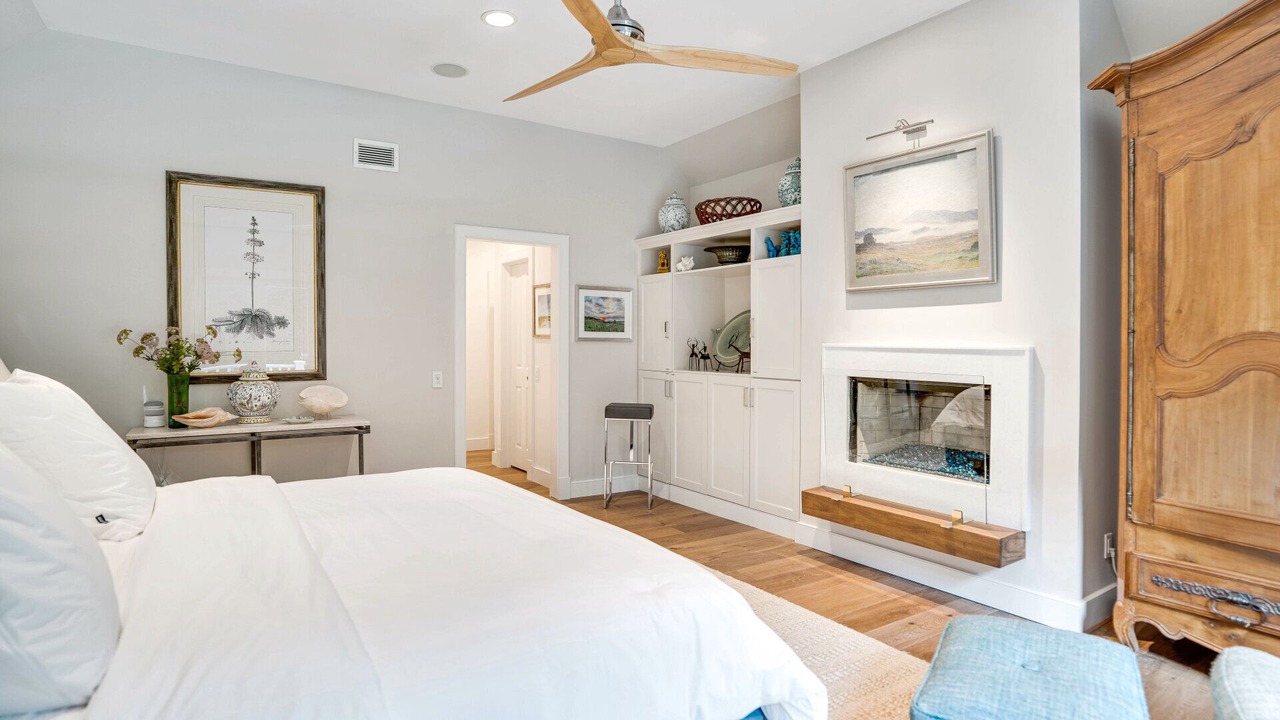 Photo of Bedroom in Northwest Harbor