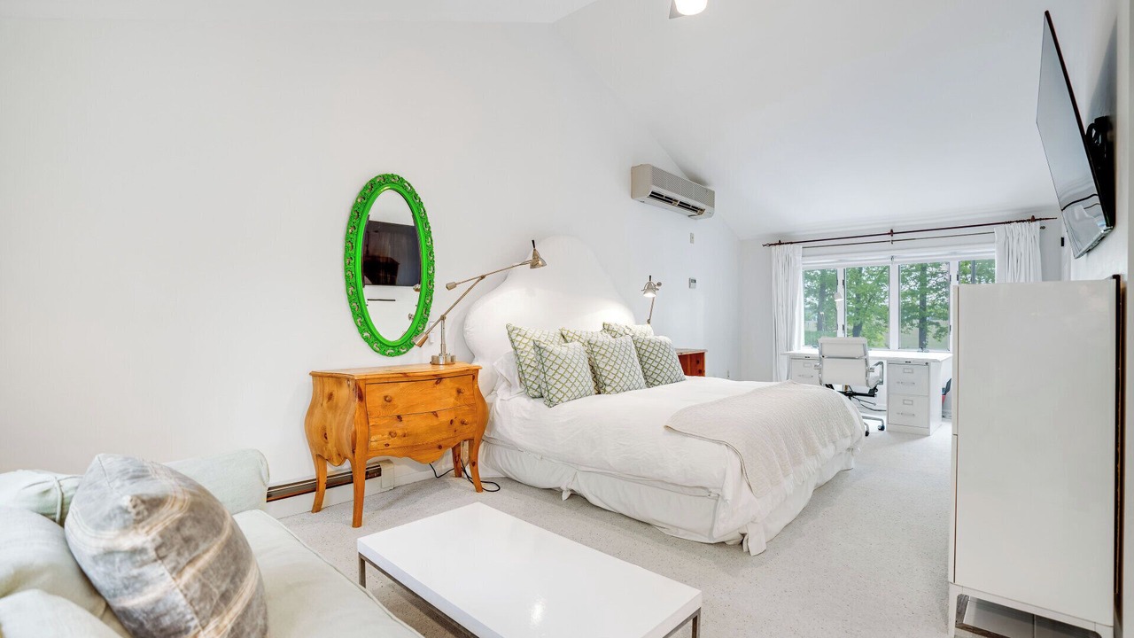 Photo of Bedroom in Water Mill
