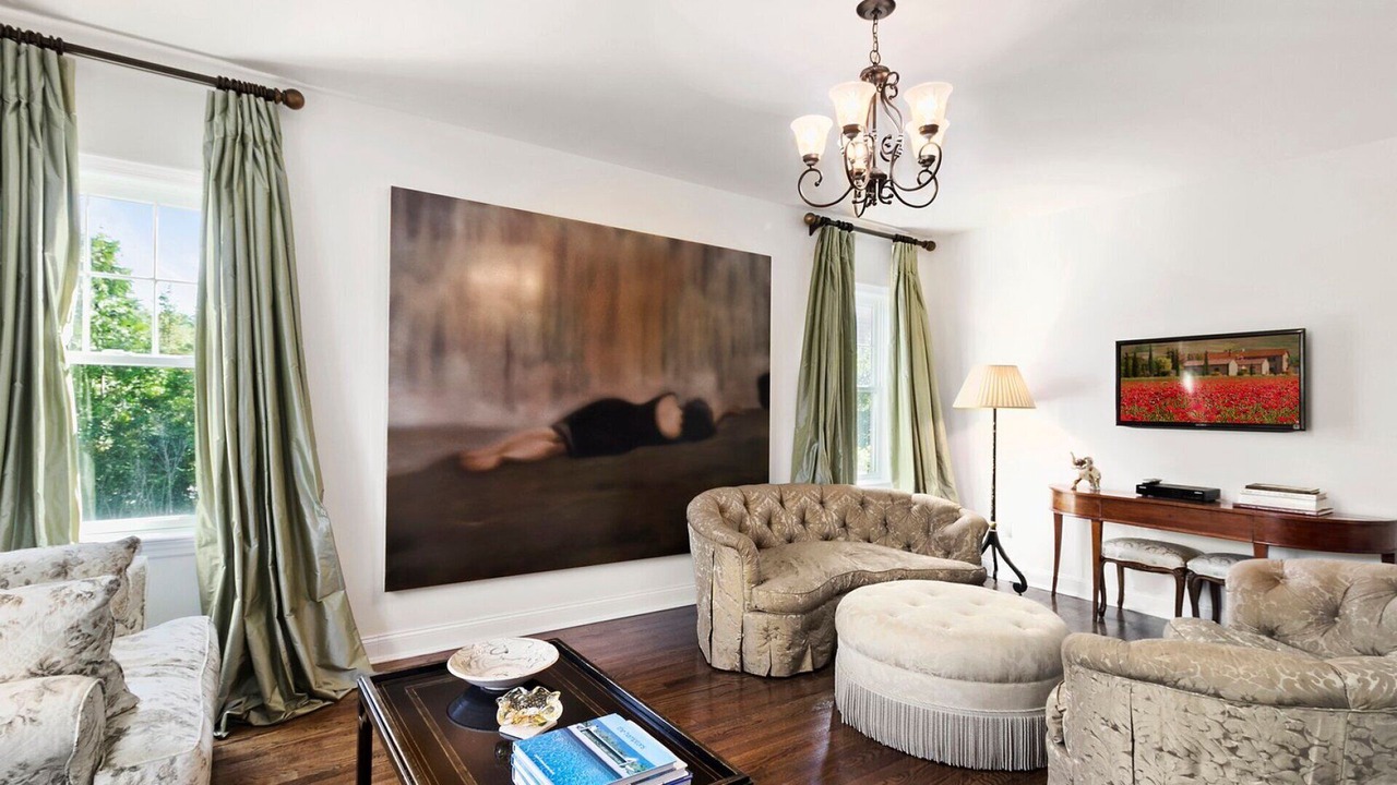 Photo of Livingroom in Tuckahoe
