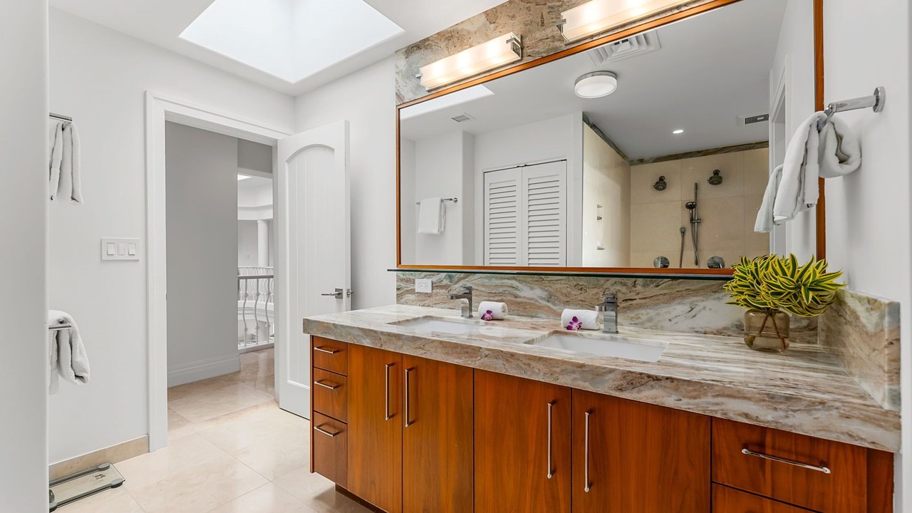 Photo of Bathroom in Lanikai