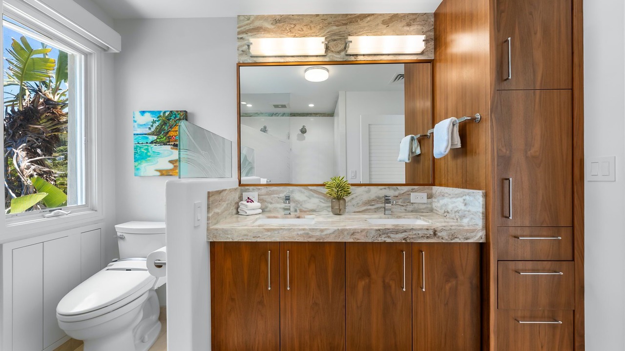 Photo of Bathroom in Lanikai
