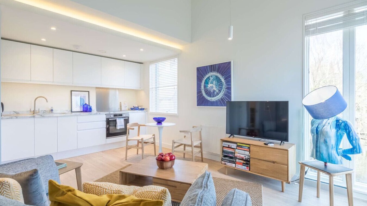 Photo of Livingroom in Cambridge