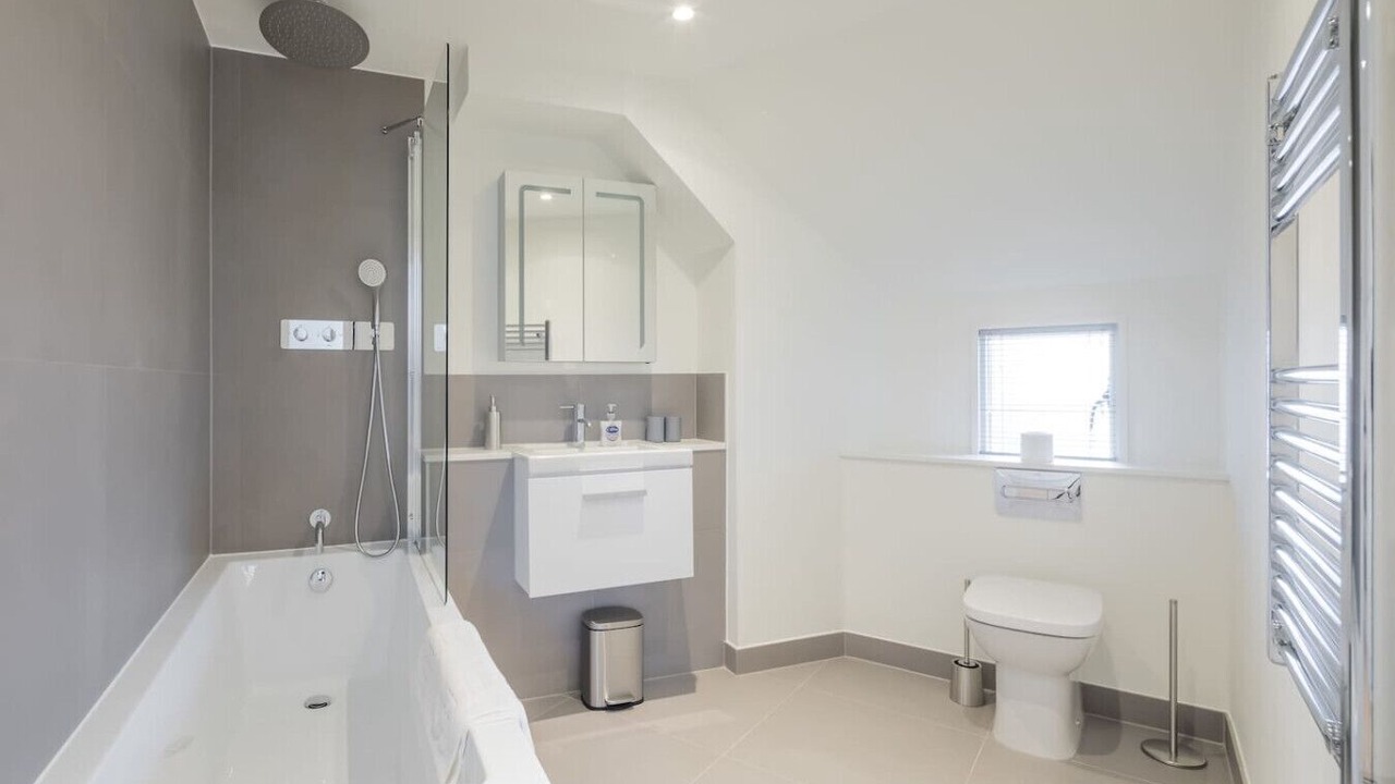 Photo of Bathroom in Cambridge City Centre