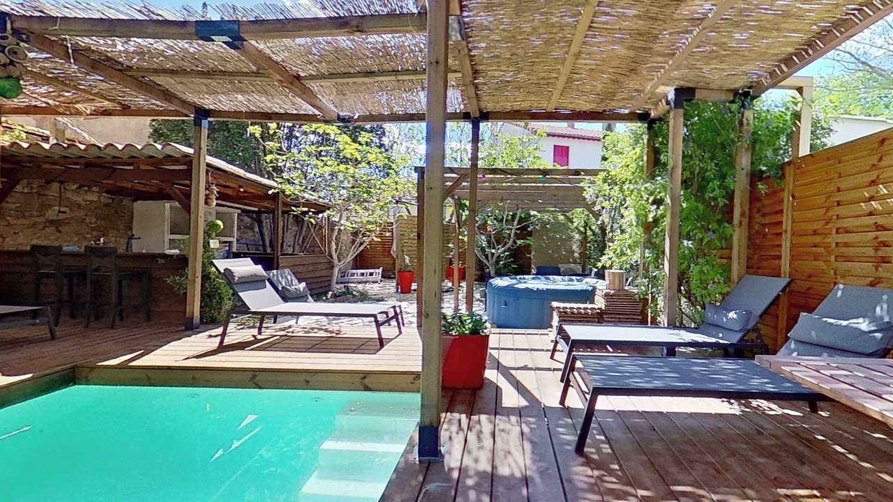 Photo of Patio Balcony in Luc-sur-Orbieu