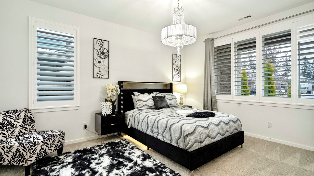 Photo of Bedroom in Maple Valley