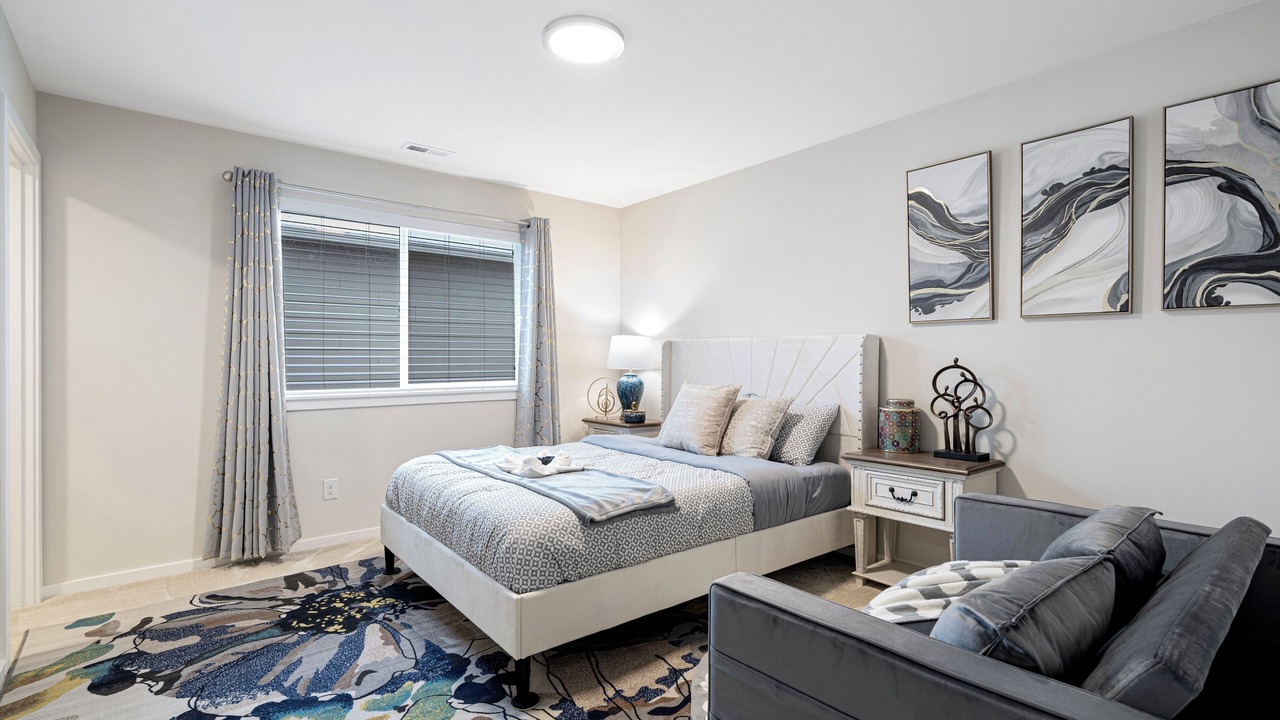 Photo of Bedroom in Maple Valley