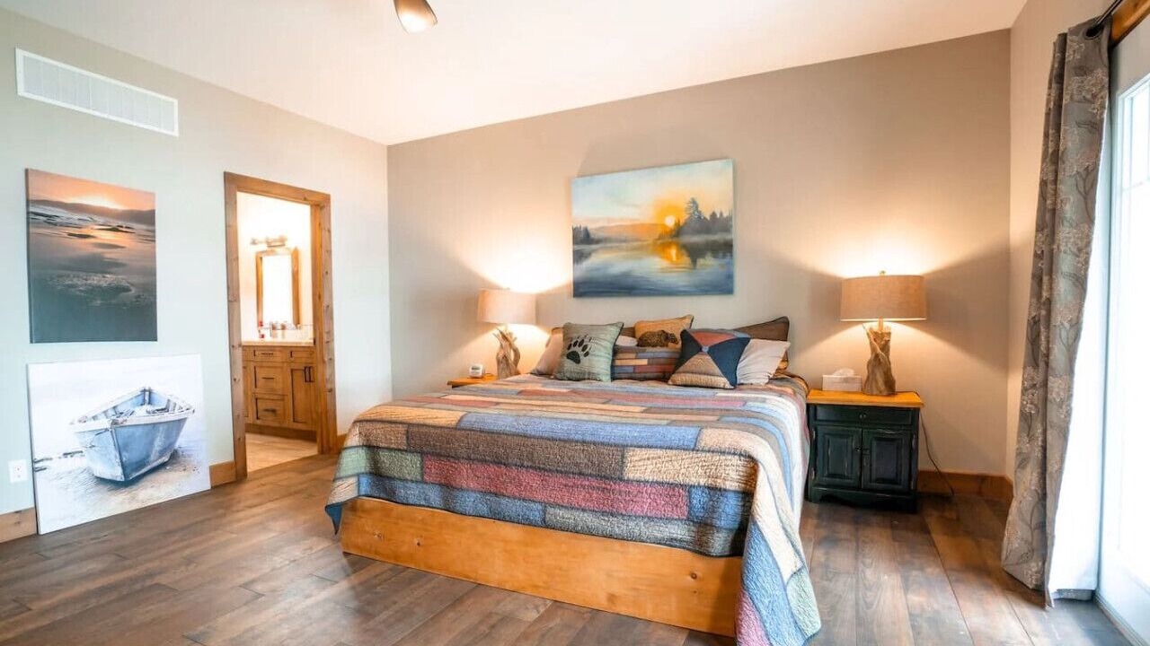 Photo of Bedroom in Perry