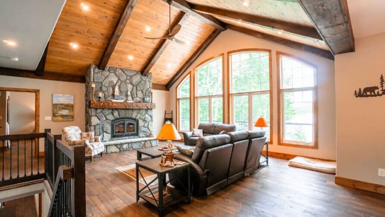 Photo of Livingroom in Perry