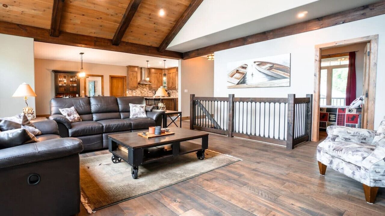 Photo of Livingroom in Perry