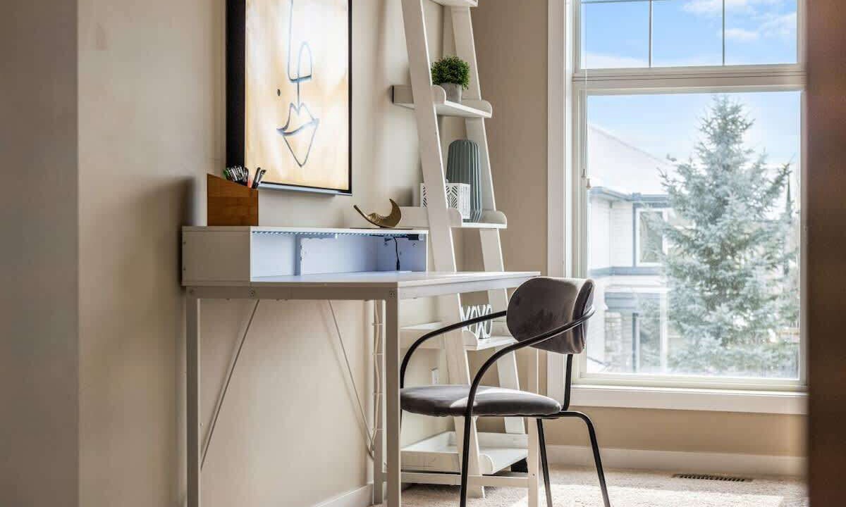 Photo of Others in Southeast Calgary