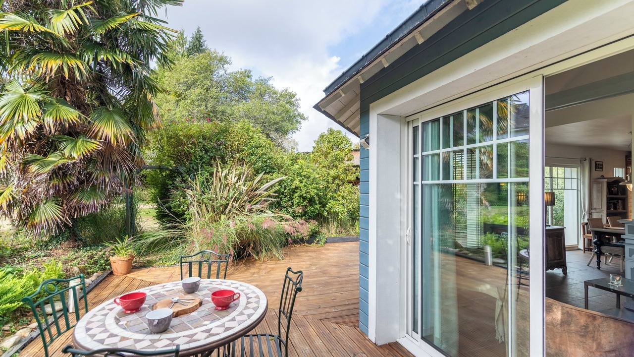 Photo of Outdoor in Crach