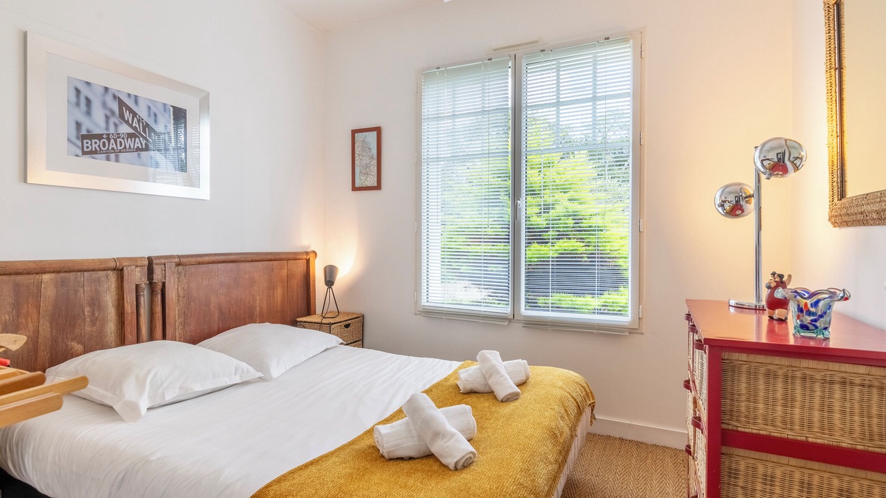 Photo of Bedroom in Crach