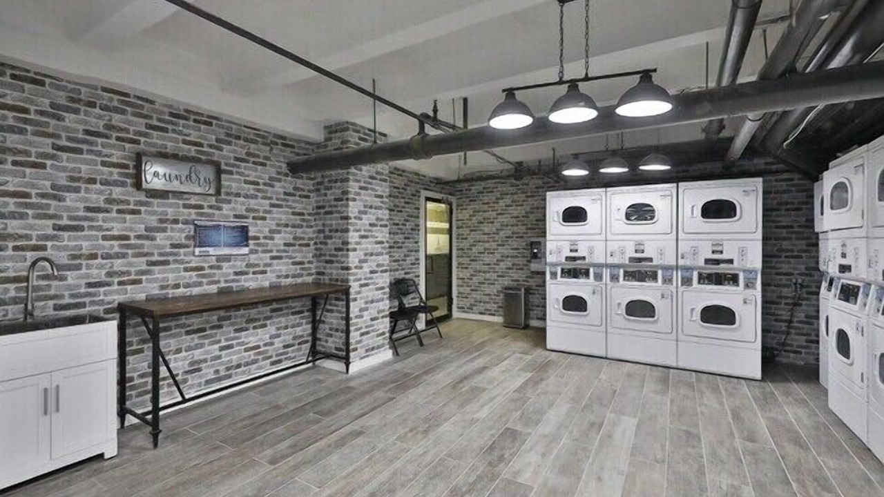 Photo of Others in Spruce Hill