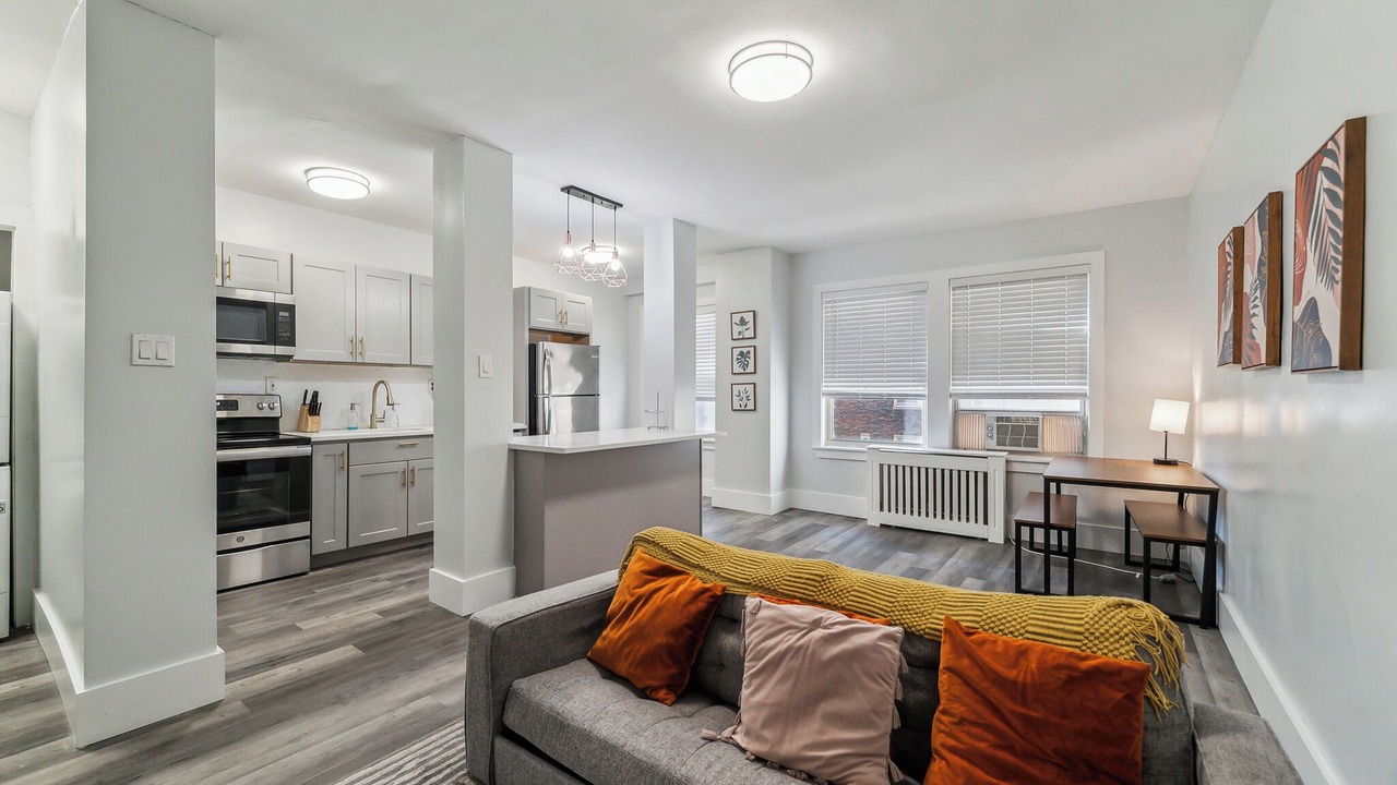 Photo of Livingroom in Spruce Hill