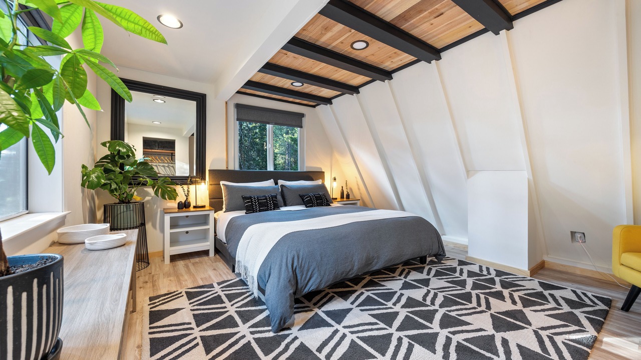 Photo of Bedroom in Nevada City