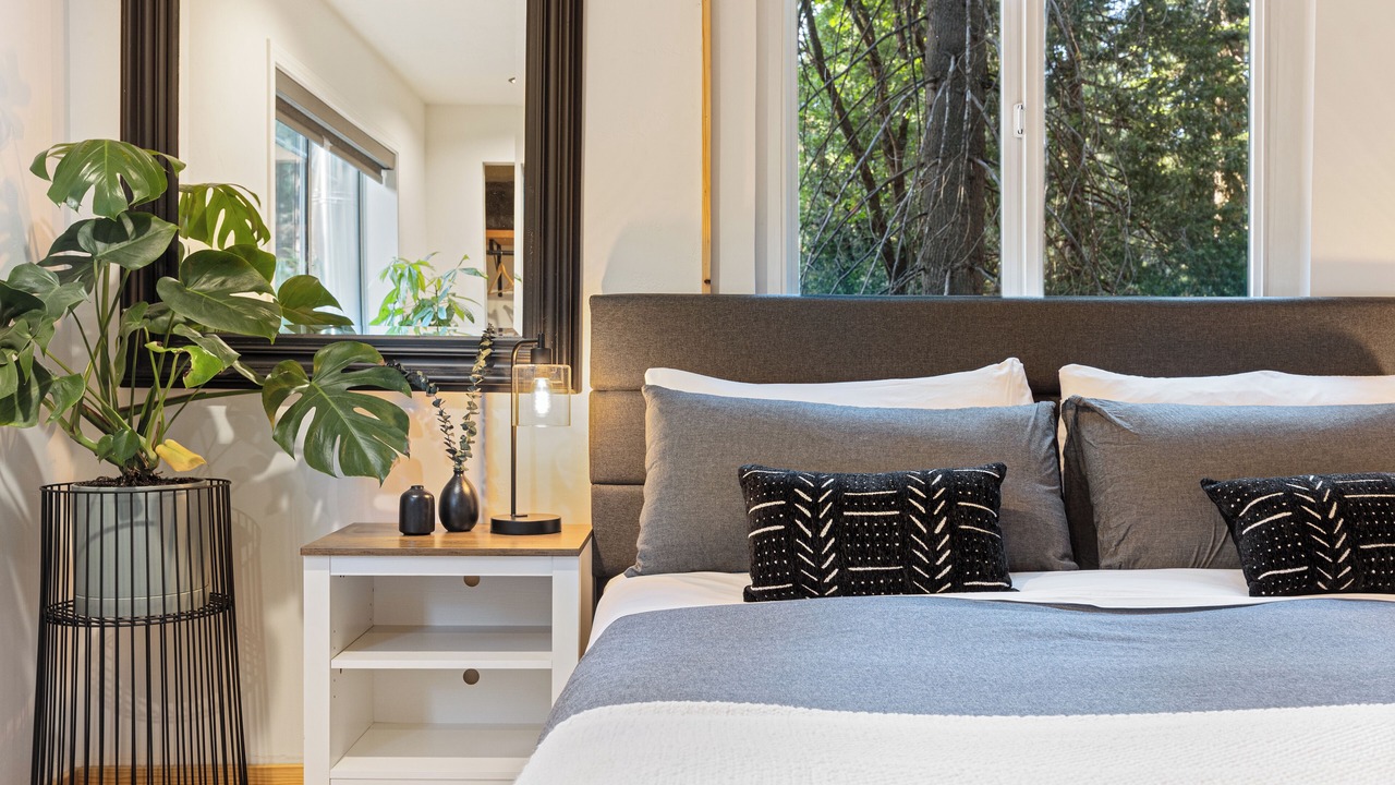 Photo of Bedroom in Nevada City
